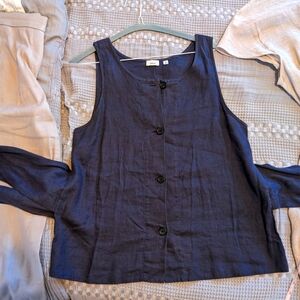 Charcoal Linen top